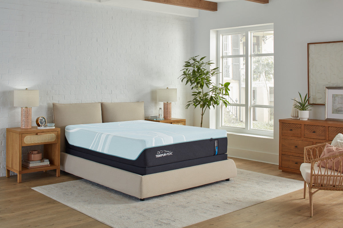 tempur luxe adapt soft bedroom view